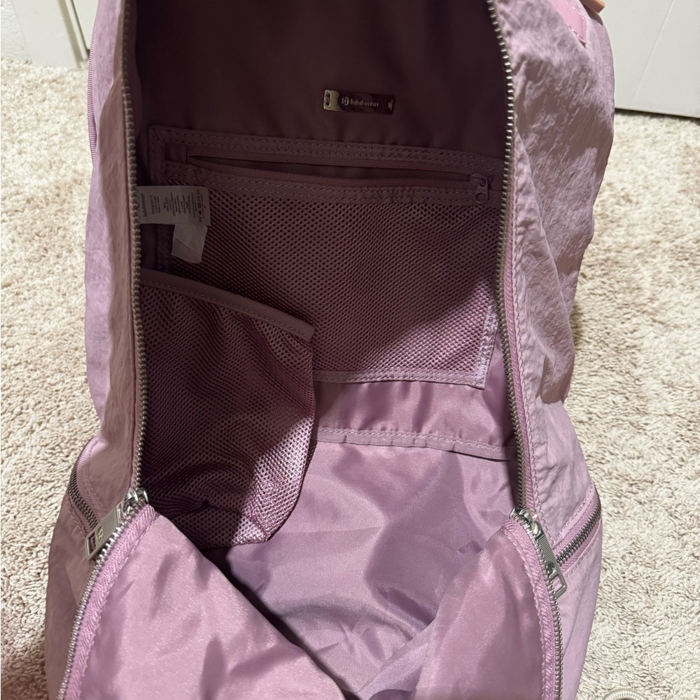 Lululemon Lightweight Women's Backpack - lavender - Picture 4 of 7